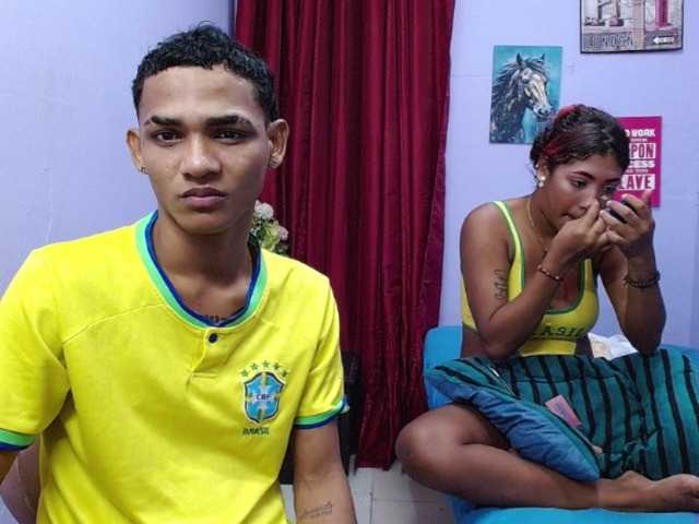 blacktwinks live cam on BongaCams