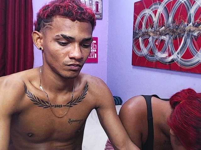 blacktwinks live cam on BongaCams