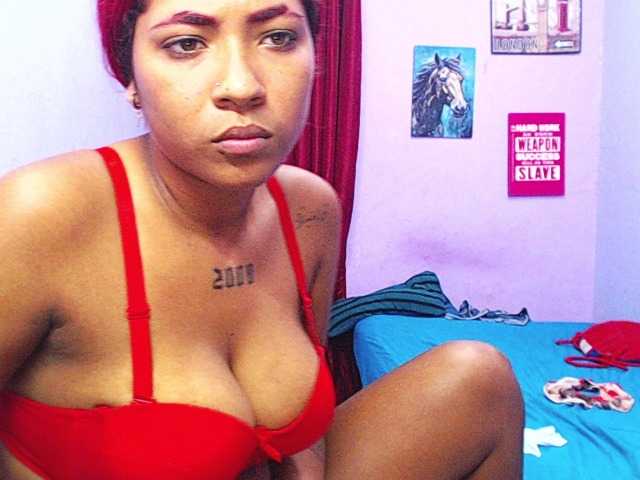 blacktwinks live cam on BongaCams