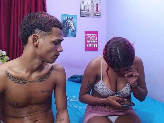 blacktwinks live cam on BongaCams