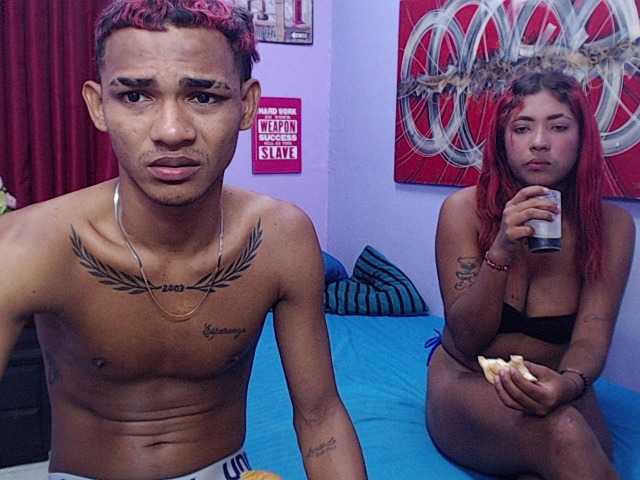 blacktwinks live cam on BongaCams