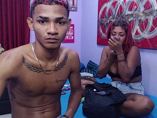blacktwinks live cam on BongaCams