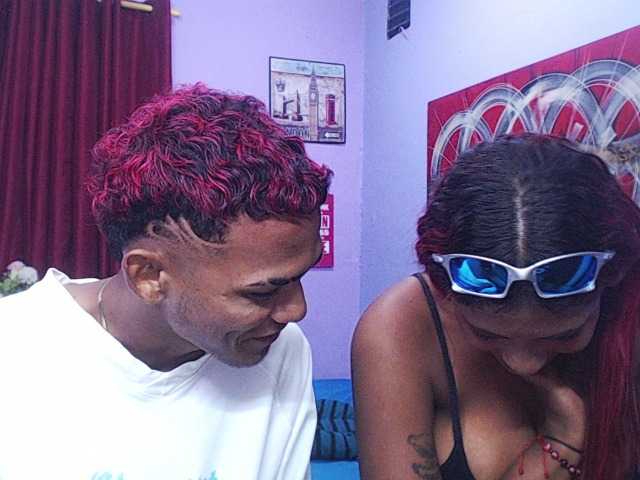 blacktwinks live cam on BongaCams