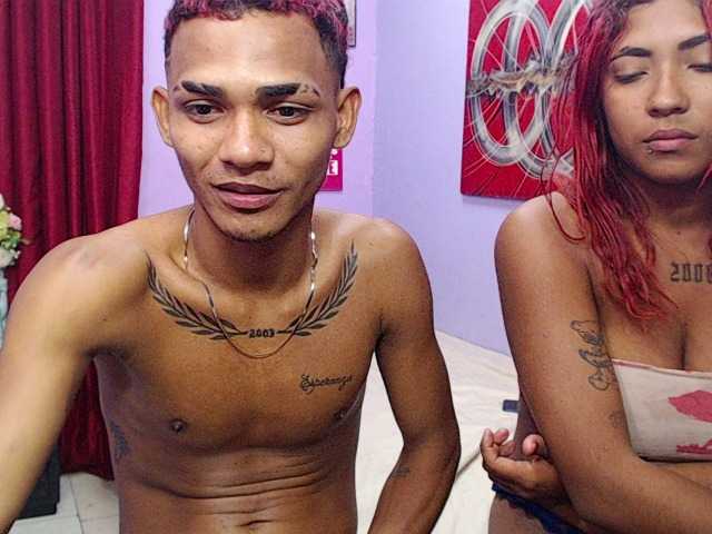 blacktwinks live cam on BongaCams