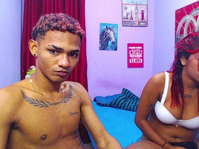 blacktwinks live cam on BongaCams