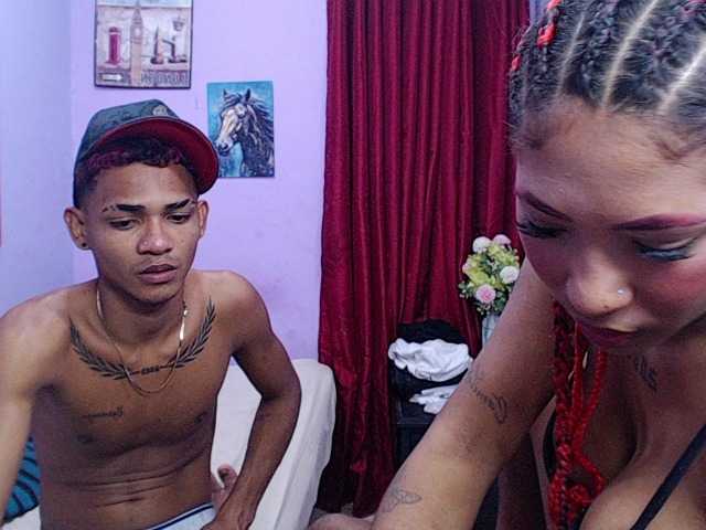 blacktwinks live cam on BongaCams