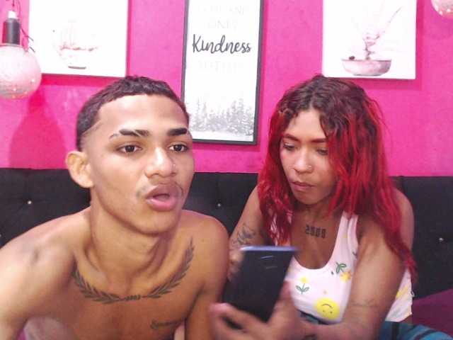 blacktwinks live cam on BongaCams