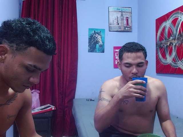 blacktwinks