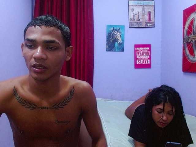 blacktwinks live cam on BongaCams