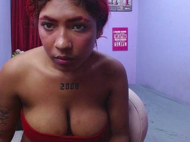 blacktwinks live cam on BongaCams