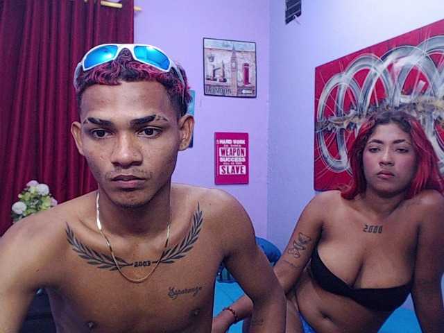 blacktwinks live cam on BongaCams