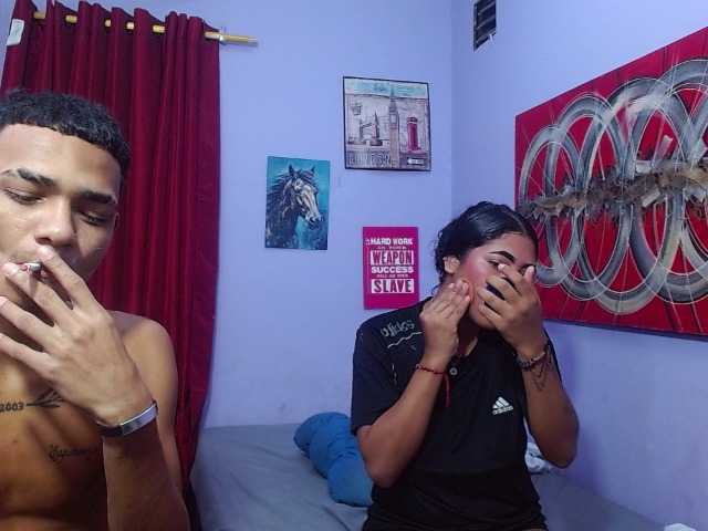blacktwinks live cam on BongaCams