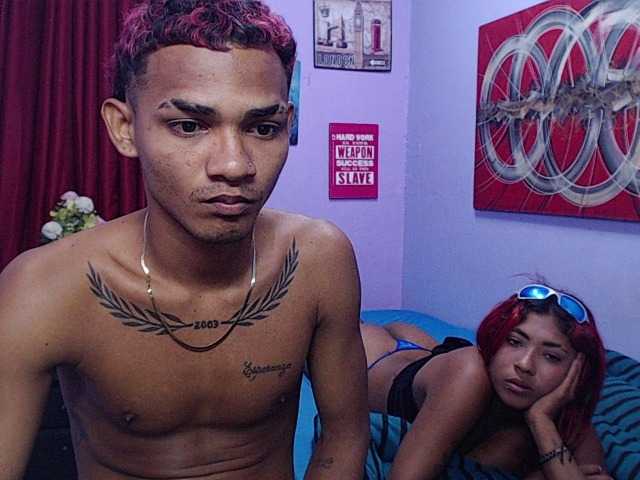 blacktwinks live cam on BongaCams