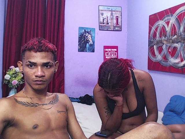 blacktwinks live cam on BongaCams