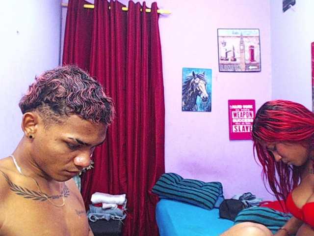 blacktwinks live cam on BongaCams