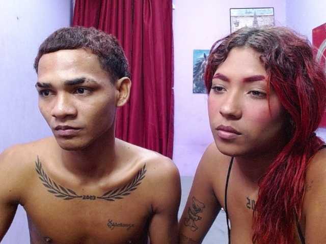 blacktwinks live cam on BongaCams