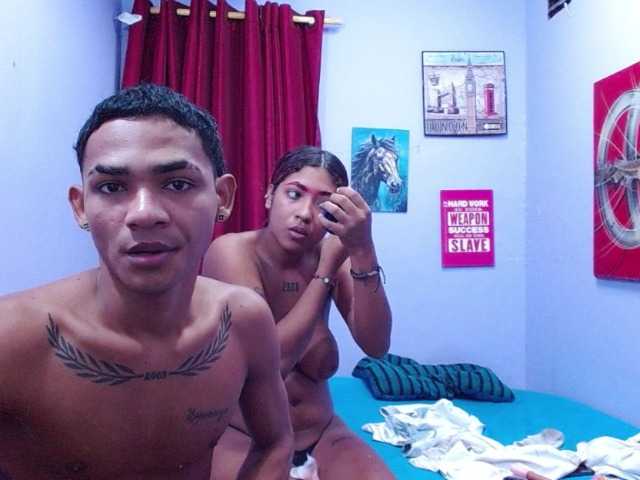 blacktwinks live cam