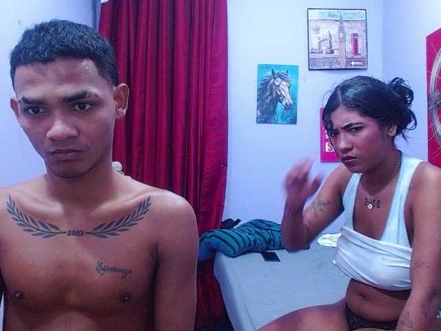 blacktwinks live cam on BongaCams