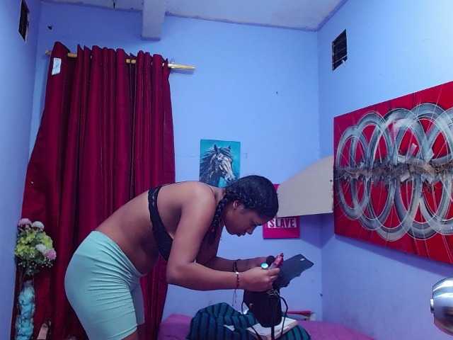blacktwinks live cam on BongaCams