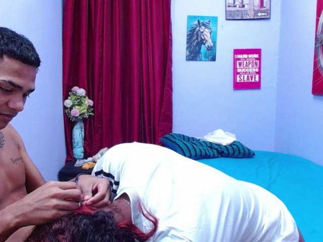 blacktwinks live cam on BongaCams