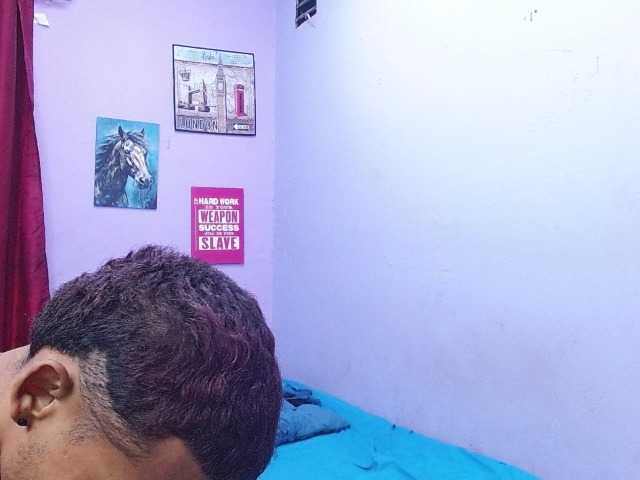 blacktwinks live cam on BongaCams