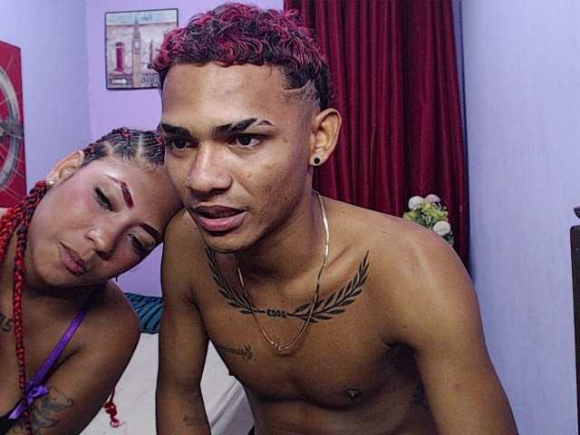 blacktwinks live cam on BongaCams