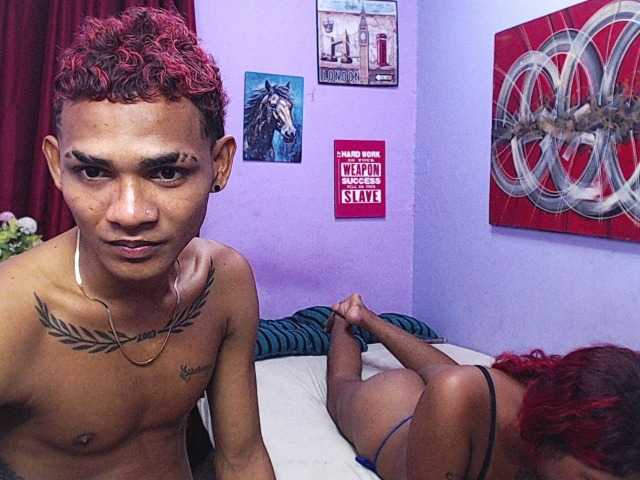 blacktwinks live cam on BongaCams