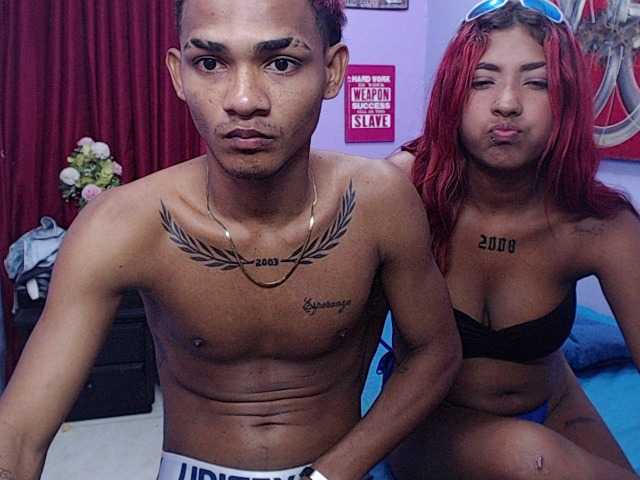 blacktwinks live cam on BongaCams