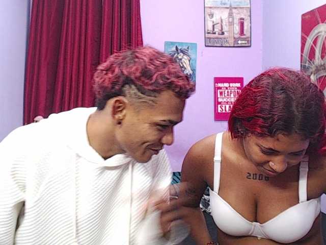 blacktwinks live cam on BongaCams