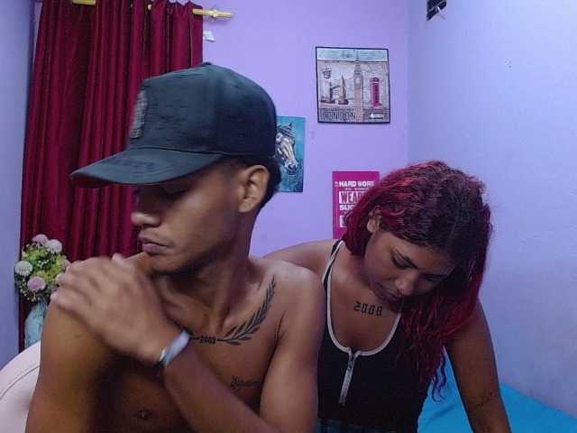 blacktwinks live cam on BongaCams