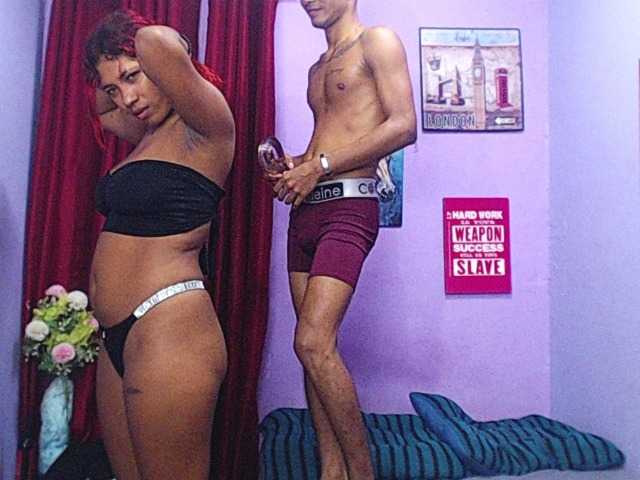 blacktwinks live cam on BongaCams