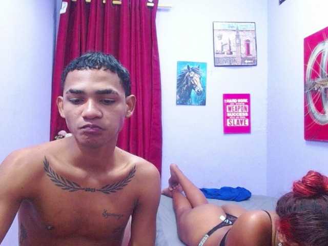blacktwinks live cam on BongaCams
