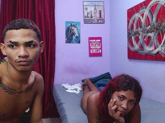 blacktwinks live cam on BongaCams