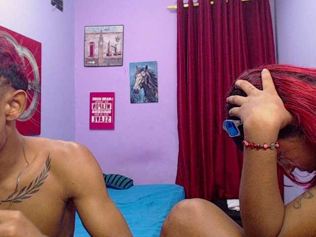 blacktwinks live cam on BongaCams