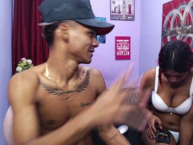 blacktwinks live cam on BongaCams
