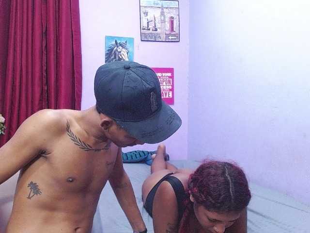 blacktwinks live cam on BongaCams