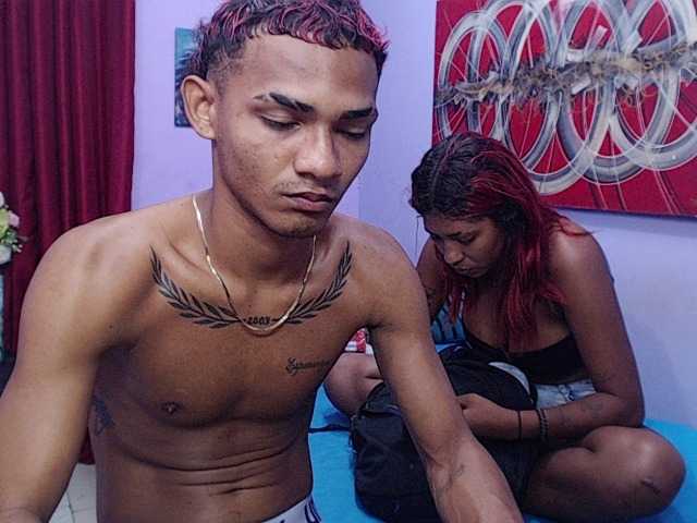 blacktwinks live cam on BongaCams