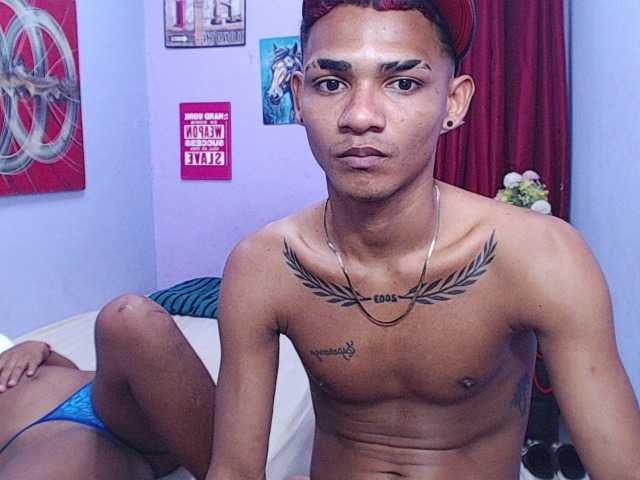 blacktwinks live show