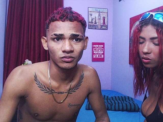 blacktwinks live cam on BongaCams