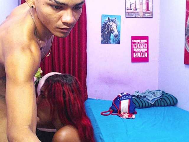 blacktwinks live cam on BongaCams