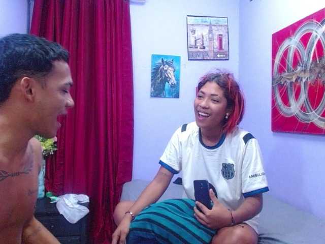 blacktwinks live cam on BongaCams