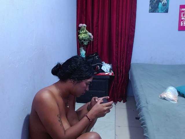 blacktwinks live cam on BongaCams