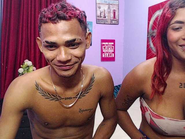 blacktwinks live cam on BongaCams