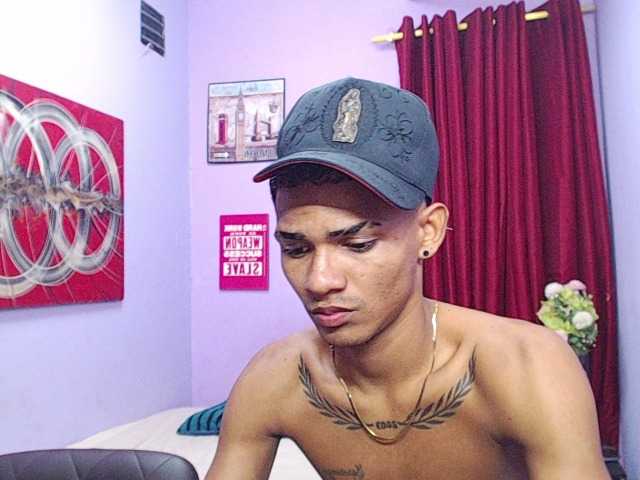 blacktwinks live sex show