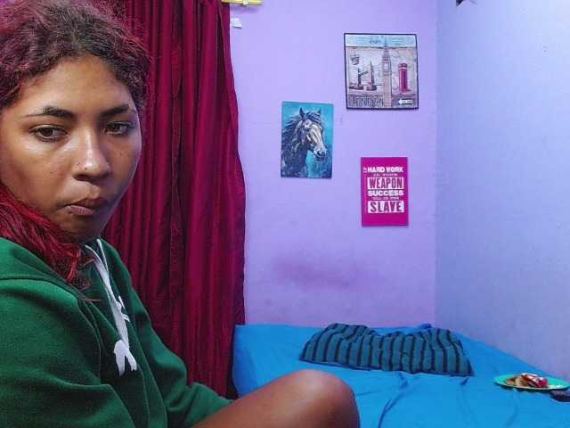 blacktwinks live cam on BongaCams