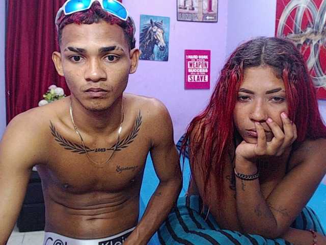blacktwinks live cam on BongaCams