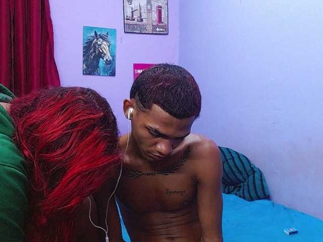 blacktwinks live cam on BongaCams