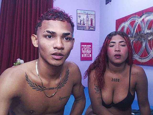 blacktwinks live cam on BongaCams