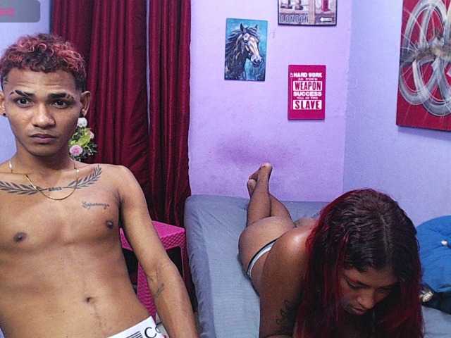 blacktwinks live cam on BongaCams