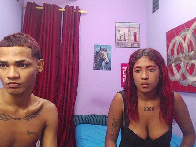 blacktwinks live cam on BongaCams